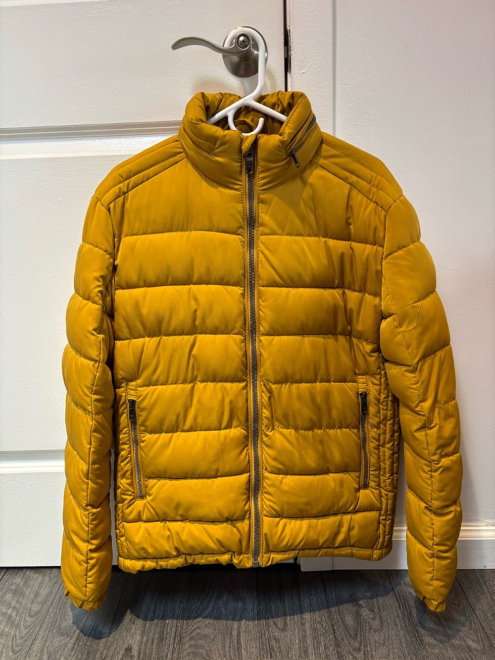 Zara Men's Quilted Puffer Jacket - Mustard